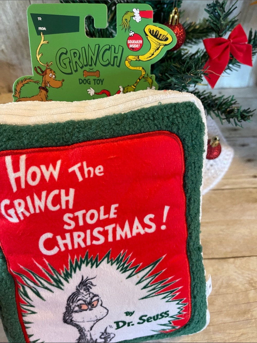Grinch Dog Toy NWT